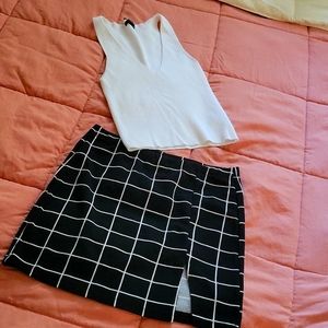 Black & White mini skirt